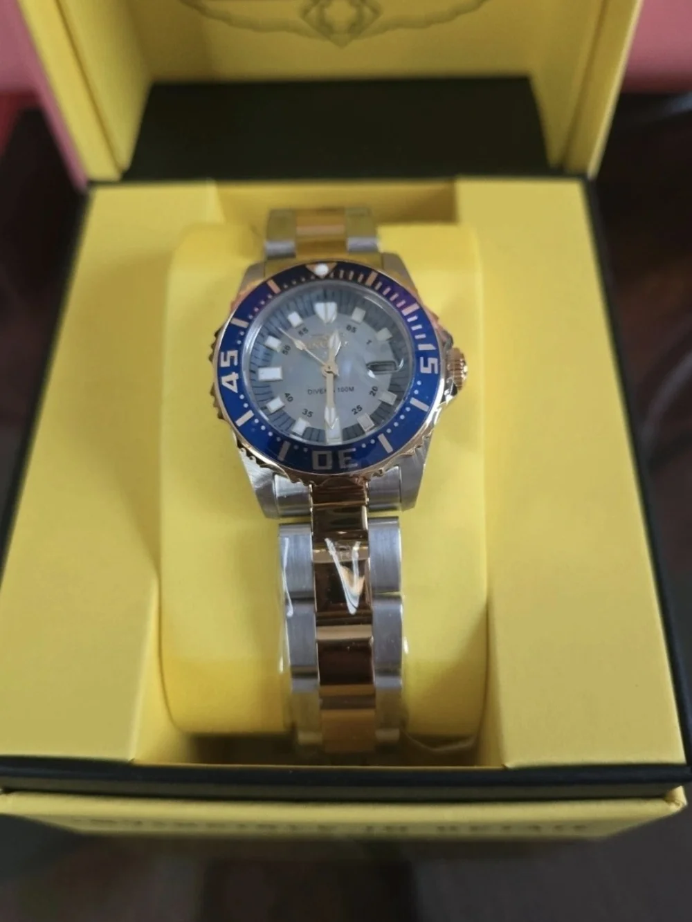 2961 Invicta Swiss Ronda 585 Caliber Pro Diver Watch with Blue Dial Womens 30mm